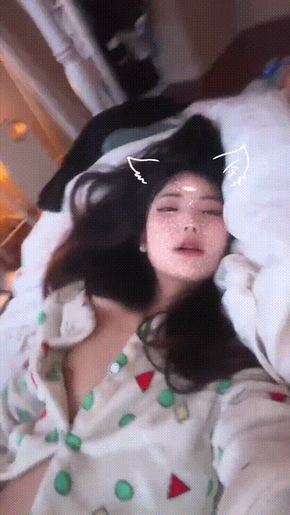 줴룡veronica_08.10 인스타 꼭지노출 2V+인스타사진