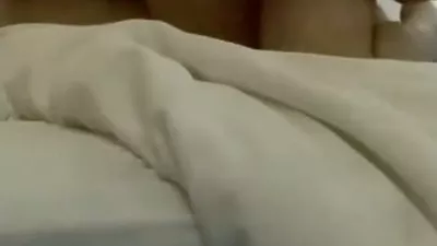 육중한 몸으로 잘도 느끼는 그녀들